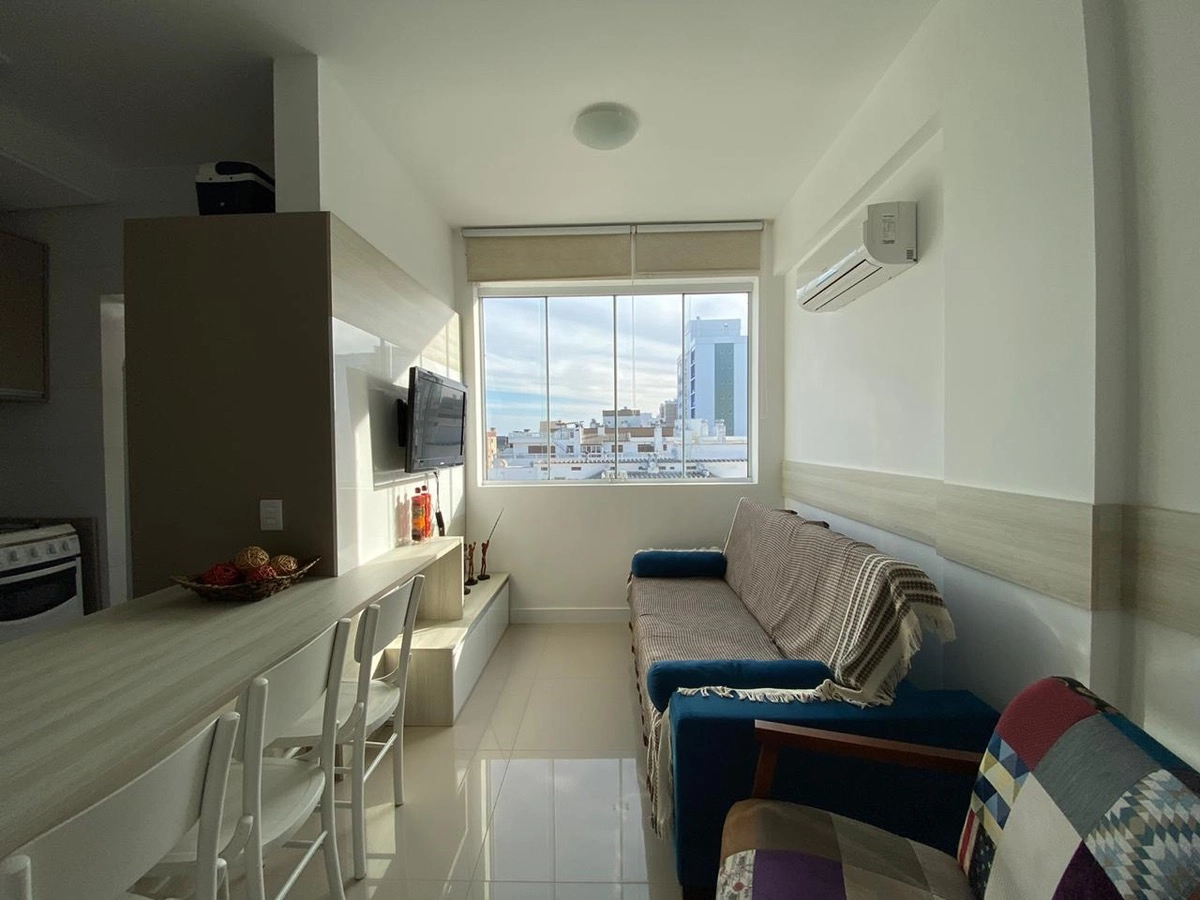 Apartamento — Embaixador