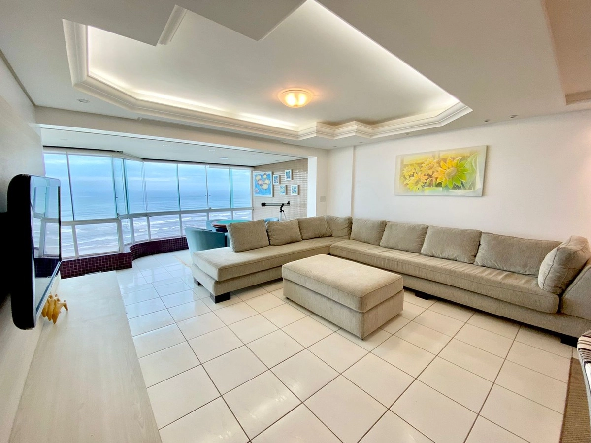Apartamento — Thais