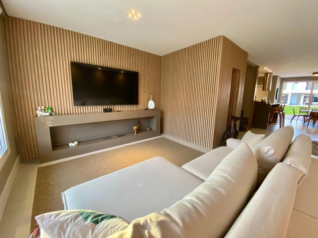 Casa em Condomínio — Condomínio Murano