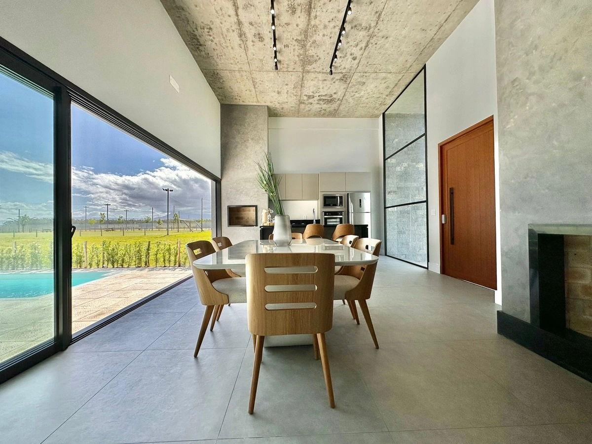 Casa em Condomínio — Condominio Terrasul