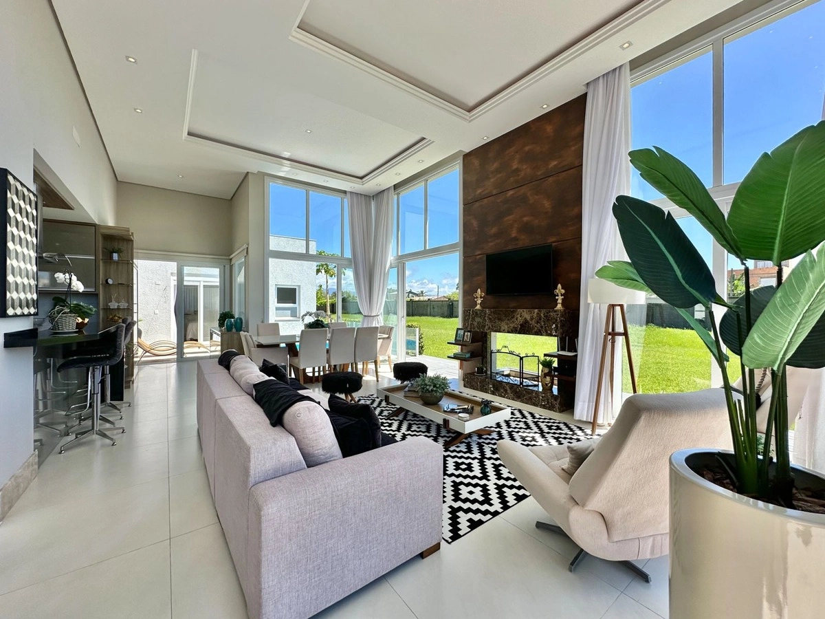 Casa em Condomínio — Condominio Dubai