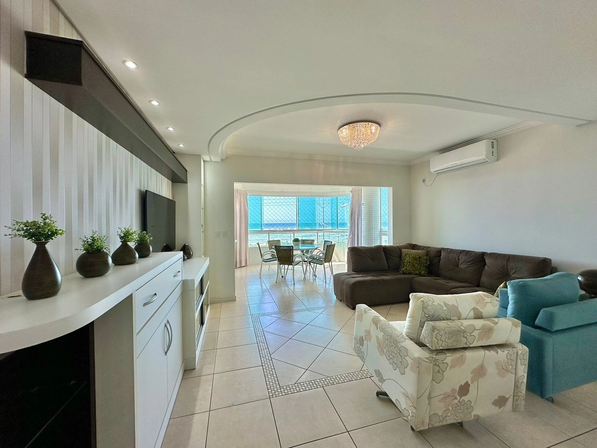 Apartamento — Leão Palace — foto 2
