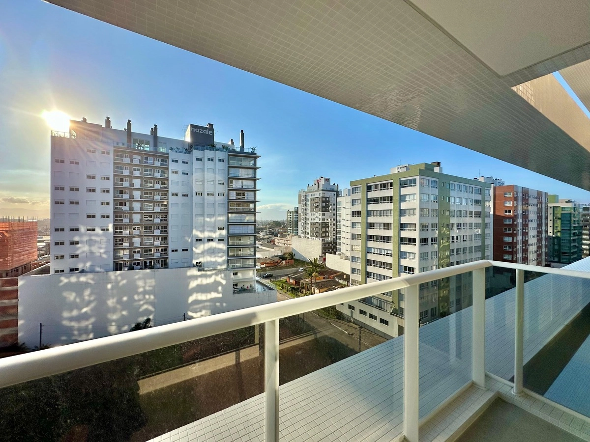 Apartamento — Mirage Luxury Homes