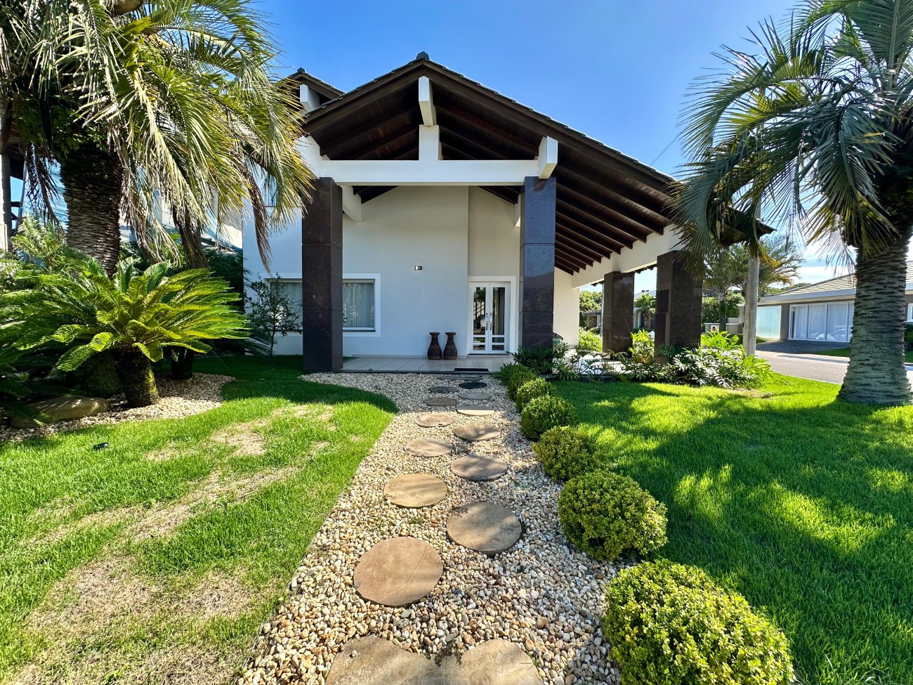 Casa em Condomínio — Velas Da Marina Condomínio