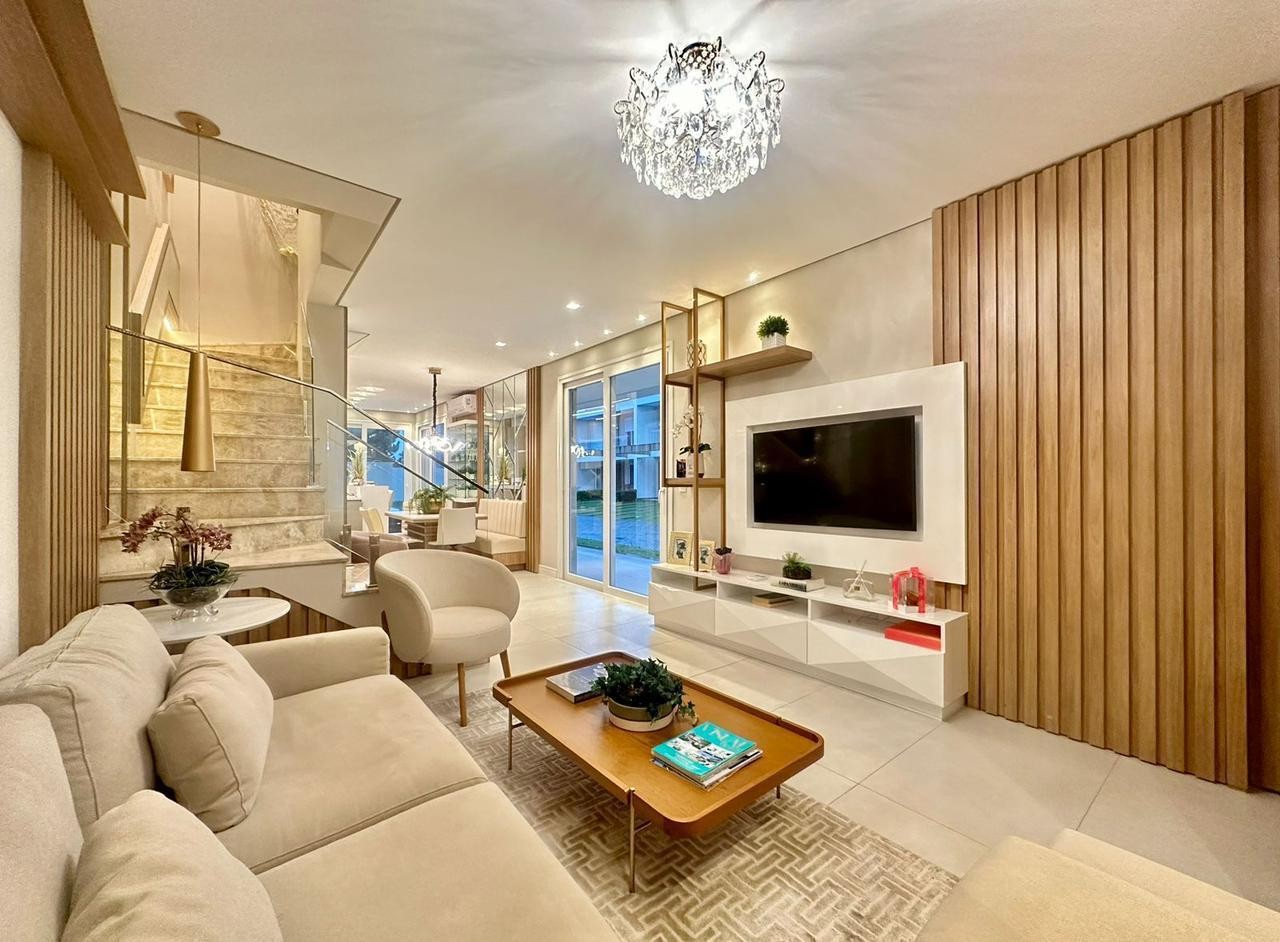 Casa em Condomínio — Condomínio Murano