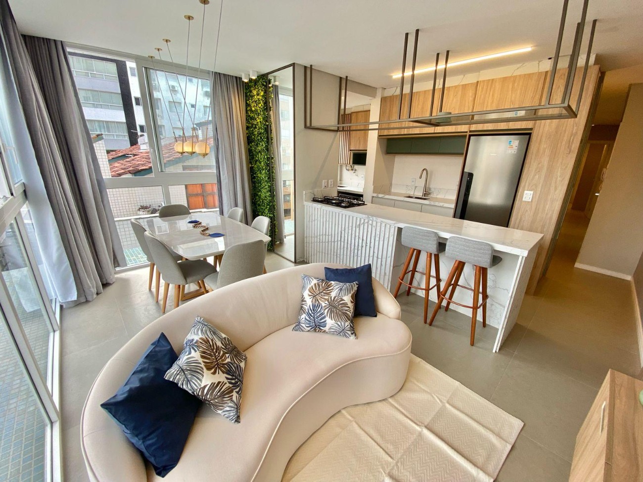 Apartamento — Himugui