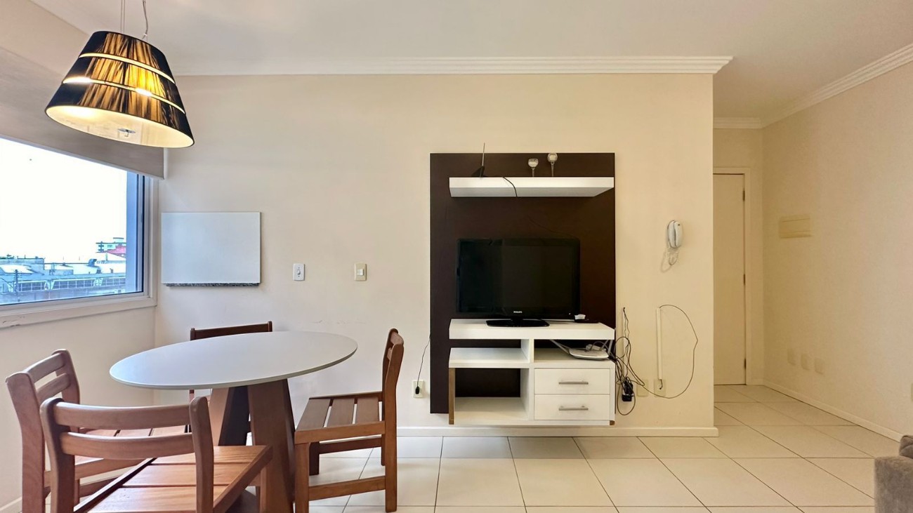 Apartamento — Ana Capri