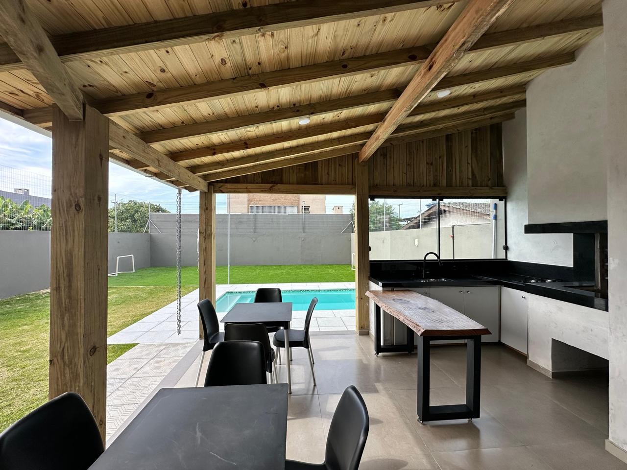 Casa em Outros — foto 2