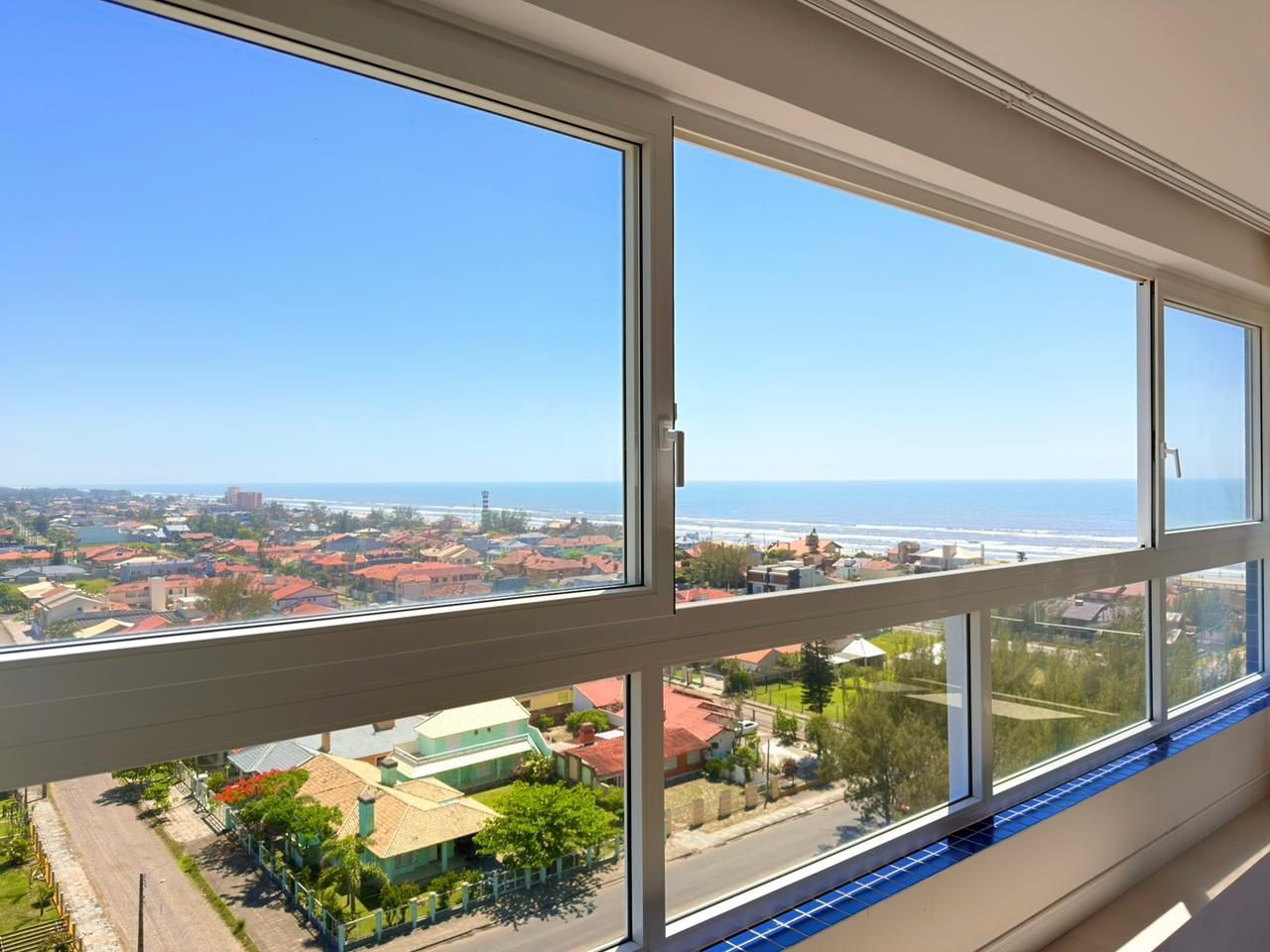 Apartamento, 3 suítes, à venda, Capão da Canoa — foto 2
