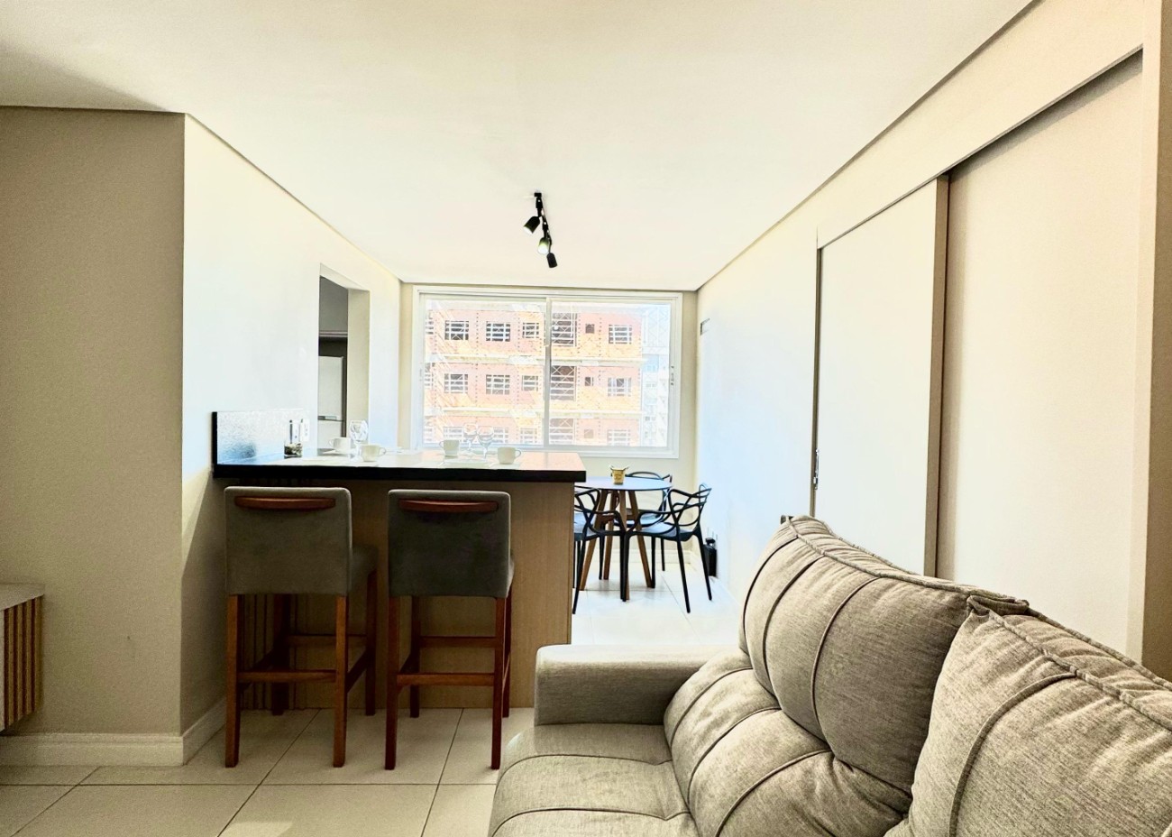 Apartamento no Villagio Di Florença, 2 quartos, à venda, Capão da Canoa — foto 2