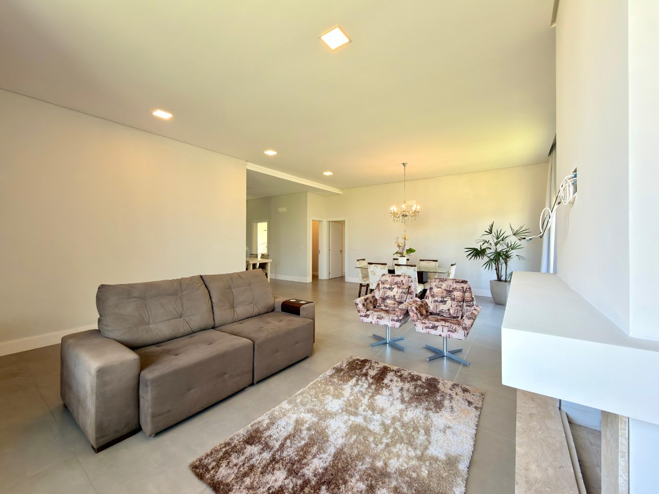 Casa em Condomínio — Condominio Dubai