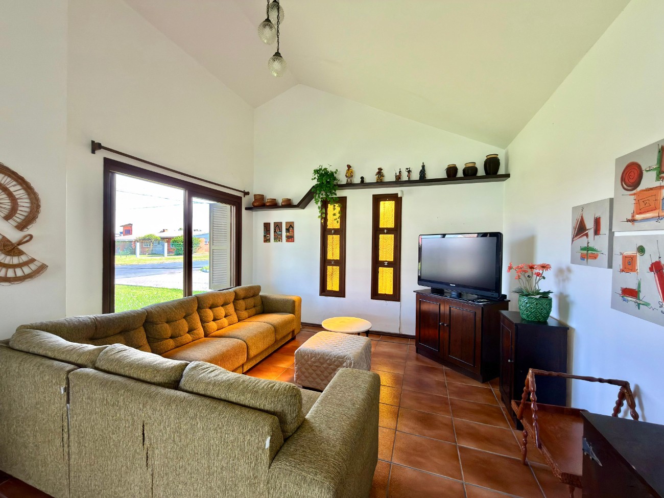Casa em Outros — foto 3