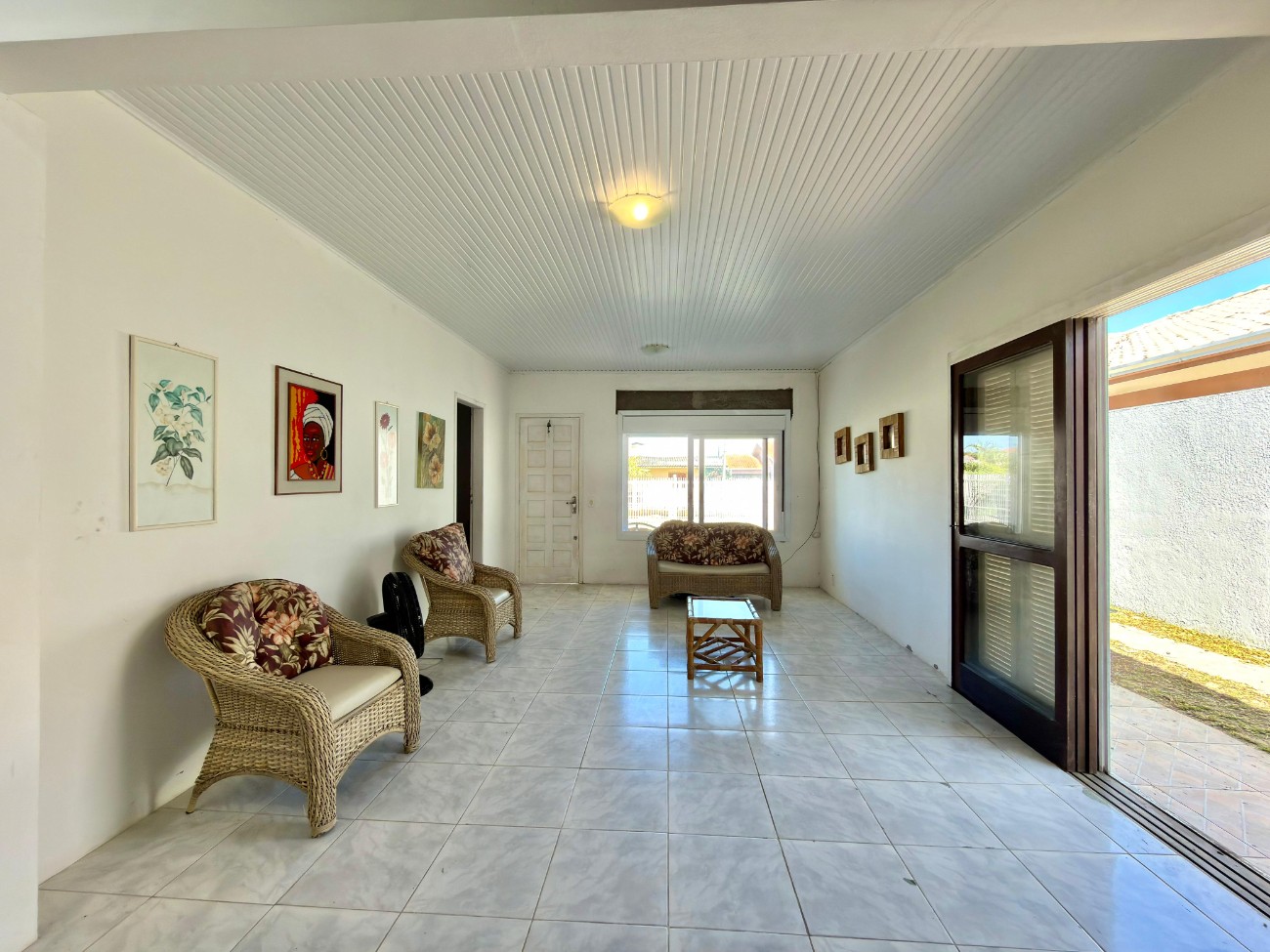 Casa em Outros — foto 4