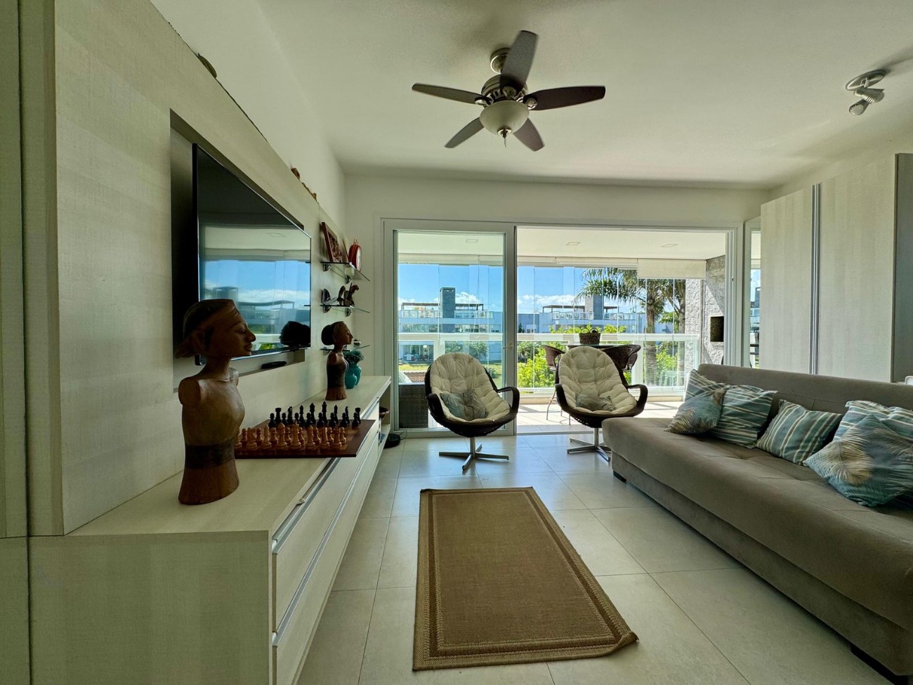 Casa em Condomínio — Rossi CONDOMINIO