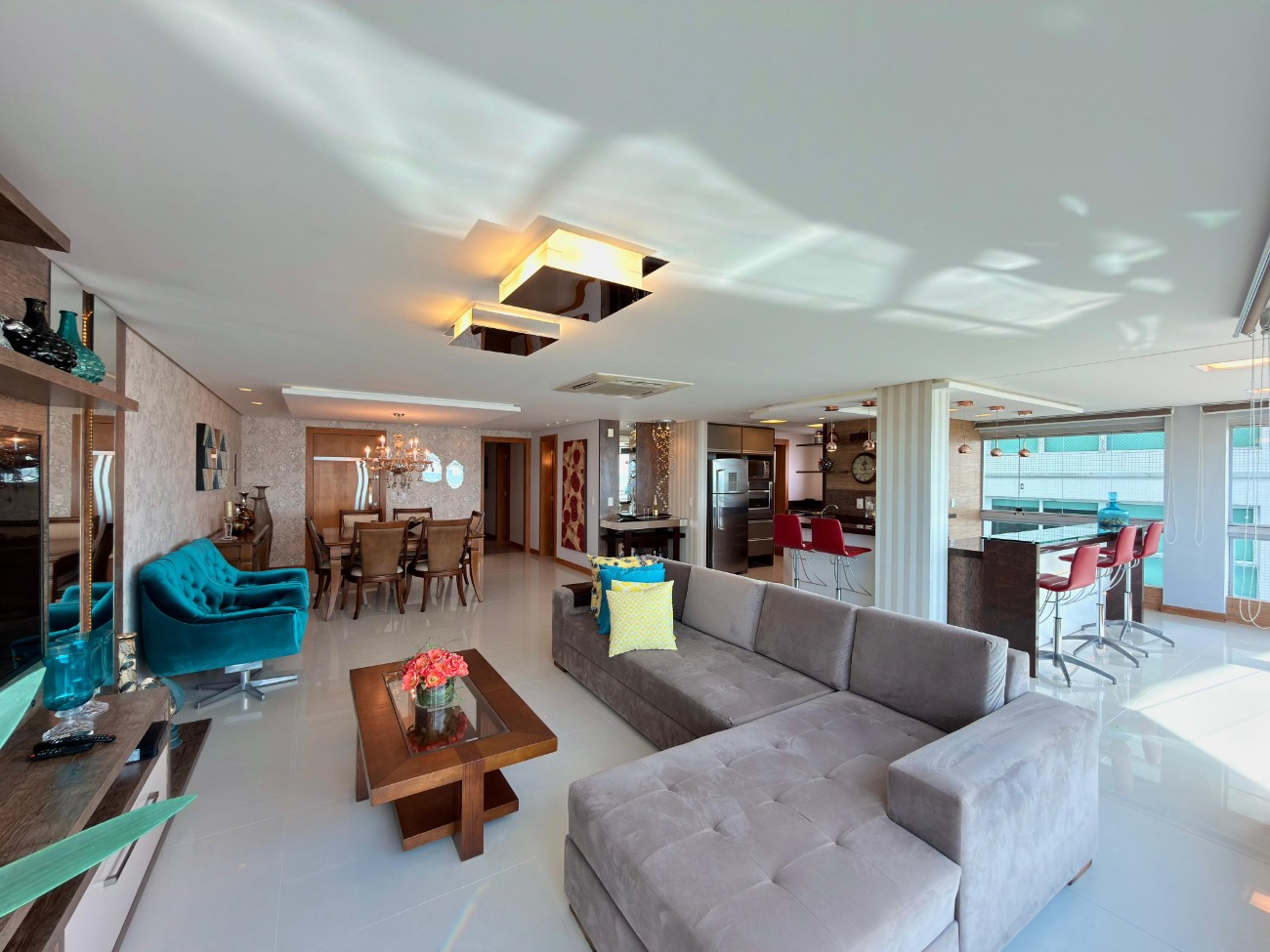 Apartamento — Nilo Martinello