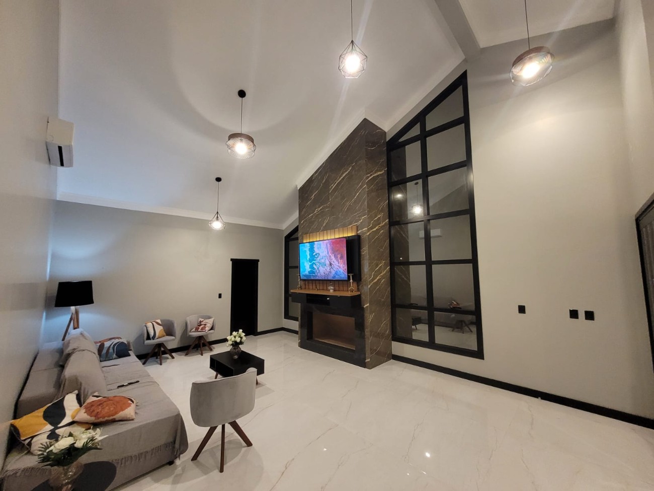 Casa em Outros — foto 3