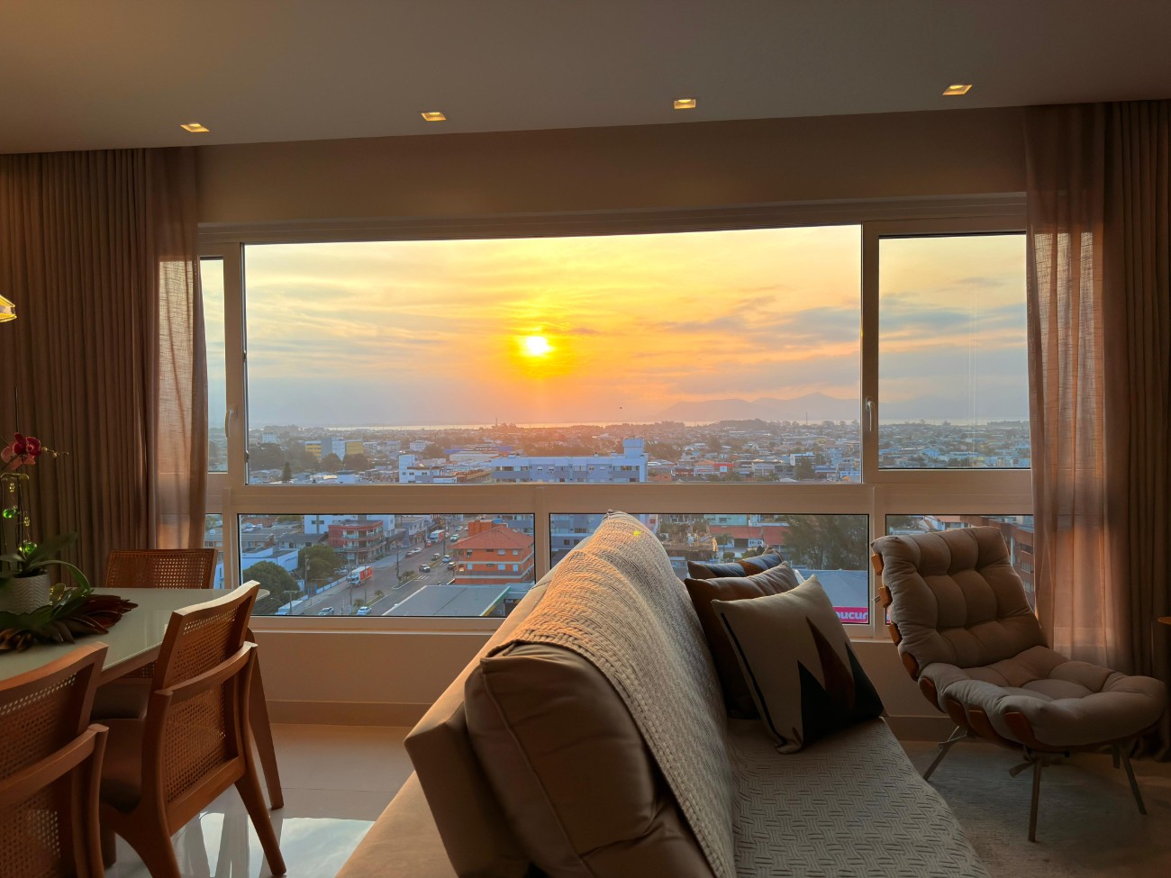 Apartamento, 3 quartos, à venda, Centro, - Capão da Canoa — foto 2
