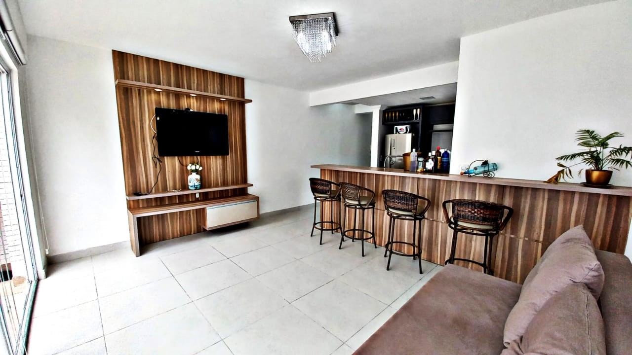 Apartamento — Emanuel