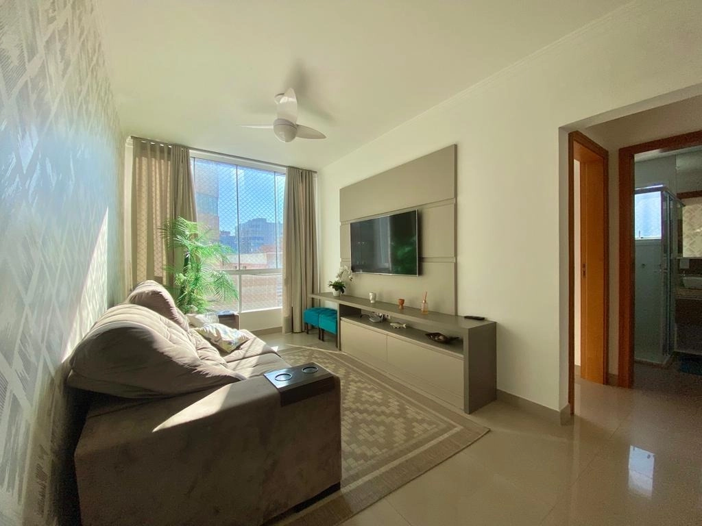 Apartamento — Gisele Palace — foto 2